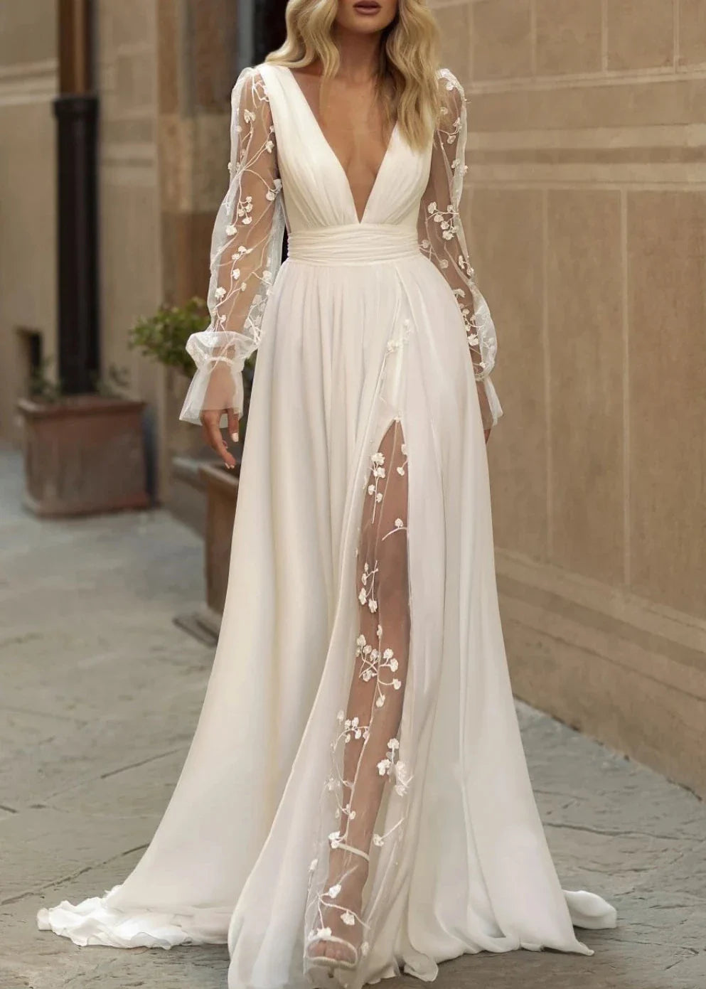 Long Sleeve Boho Flowy Wedding Dress Lace A-Line V-Neck Beach Gown wit KOCKU Long Sleeve Boho Flowy Wedding Dress Lace A-Line V-Neck Beach Gown wit KOCKU